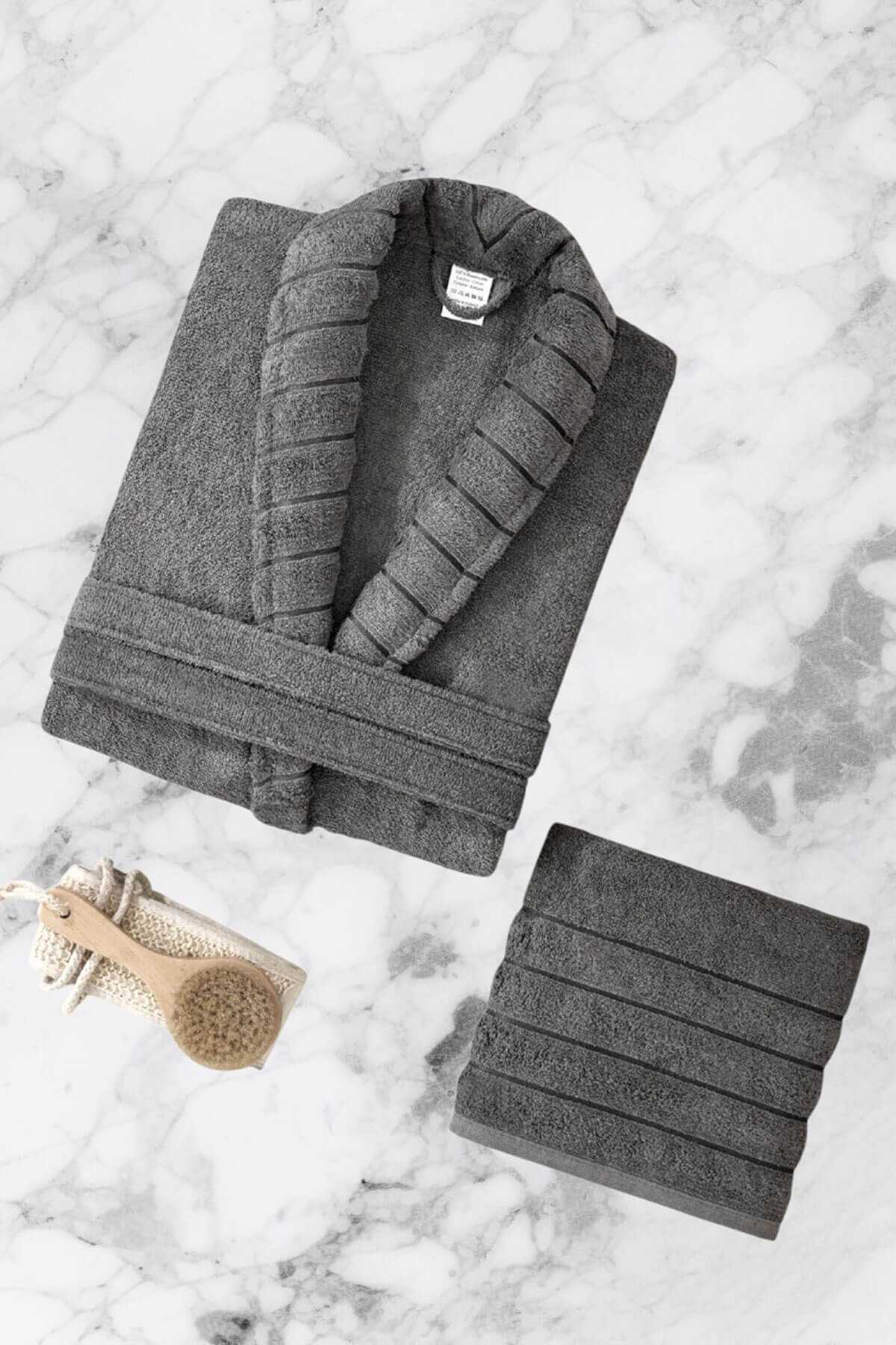 AquaLoom Lüx Erkek Bornoz ve Havlu Seti %100 Pamuklu Antrasit resmi