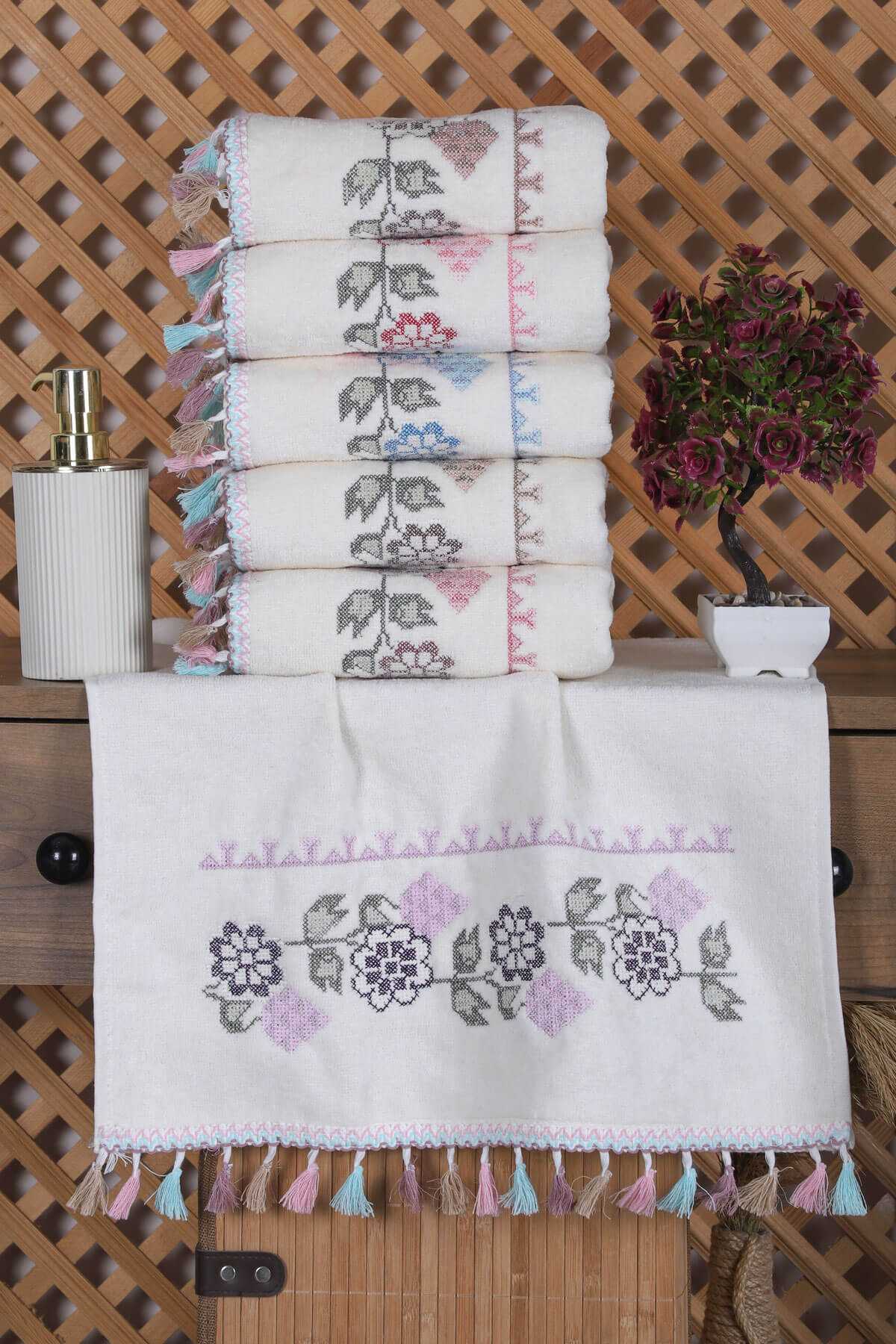 6 lı Kanaviçe Nakışlı Mutfak Havlusu Seti Püsküllü 30 x 50 Cm resmi