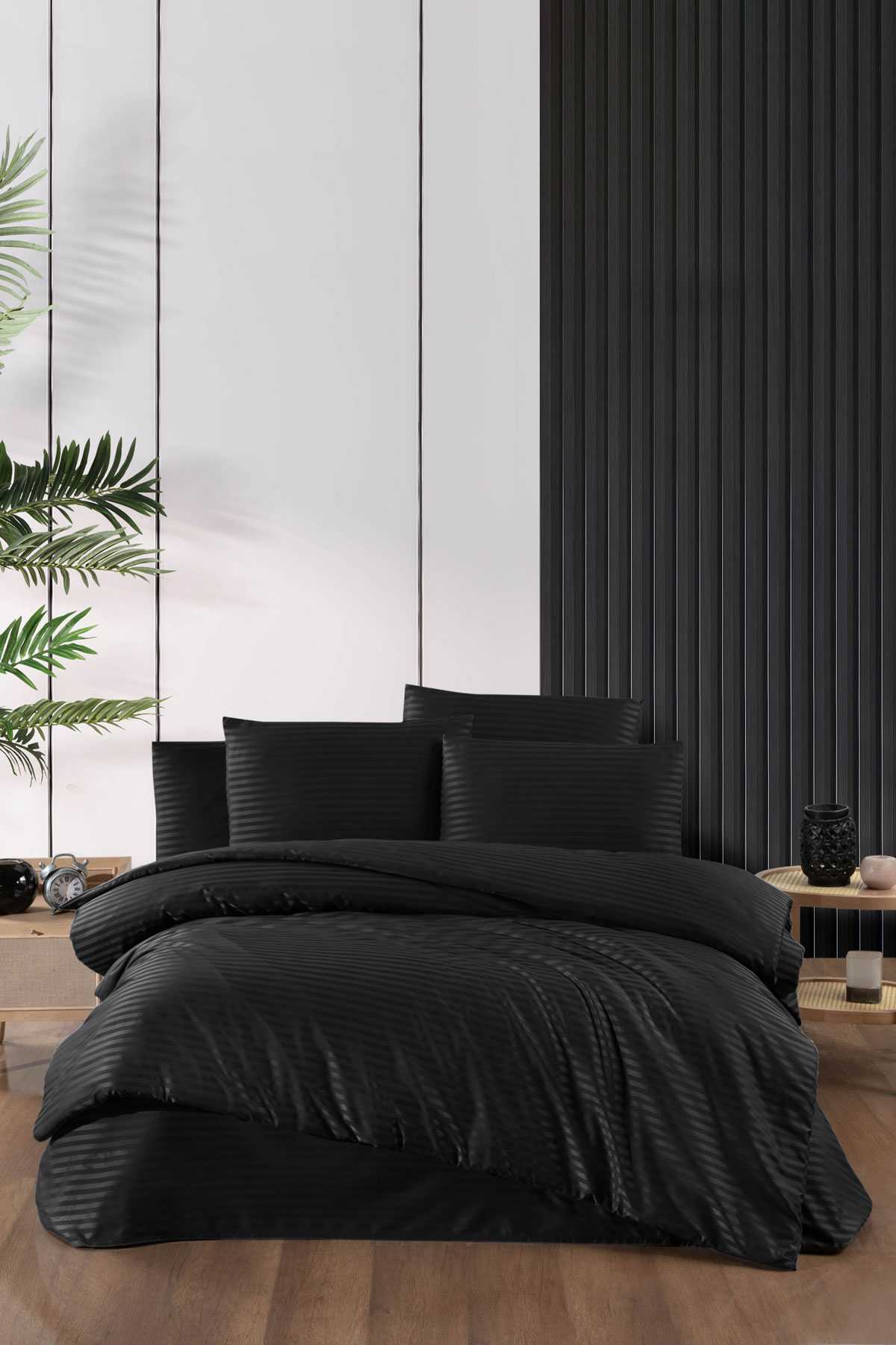 Stripe Saten Line Çift Kişilik Nevresim Takımı Siyah resmi