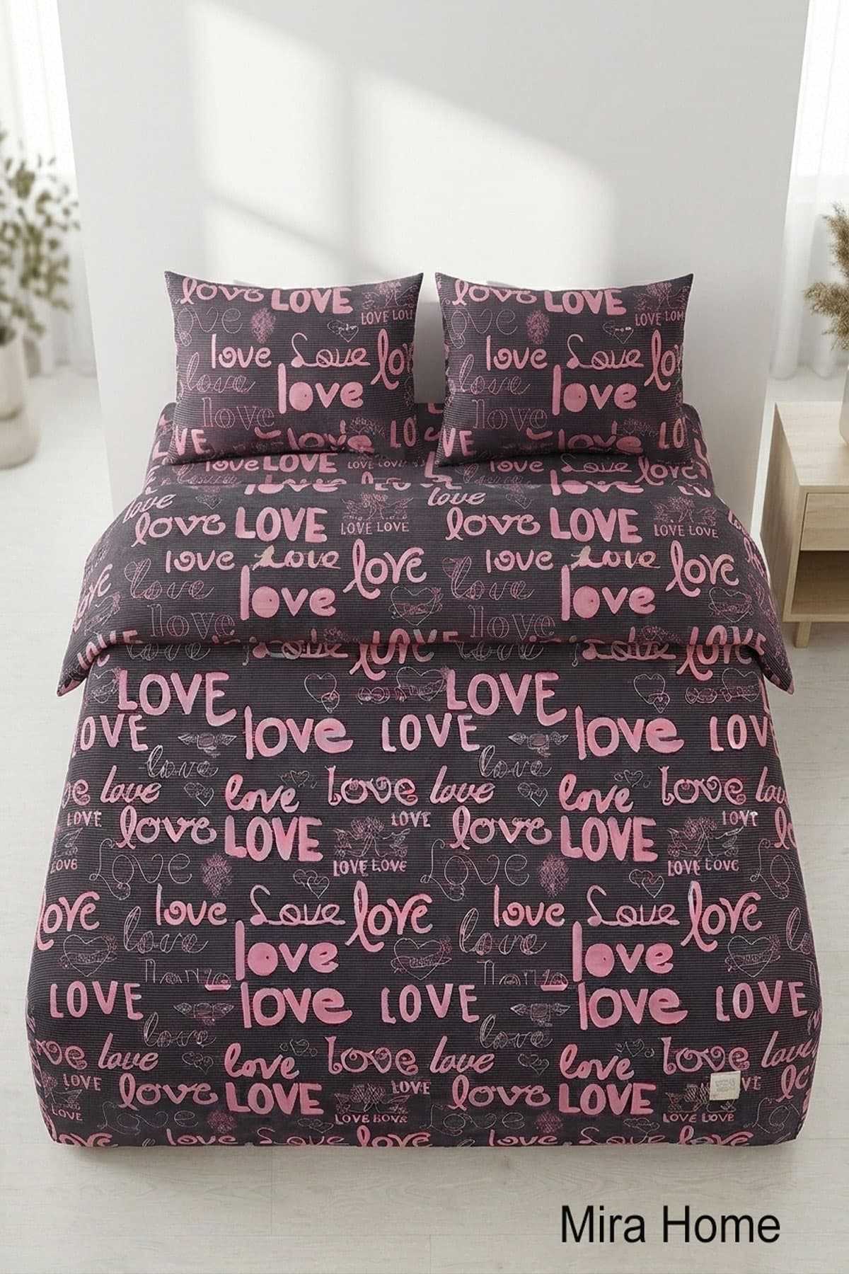 Love Yazılı Pamuklu Lastikli Çarşaflı Battal Boy Çift Kişilik Nevresim Takımı (180x200 Cm) resmi